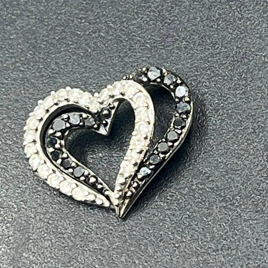 Ndi Signed 14k White Gold Double Open Heart Black White Diamond Pendant Gift